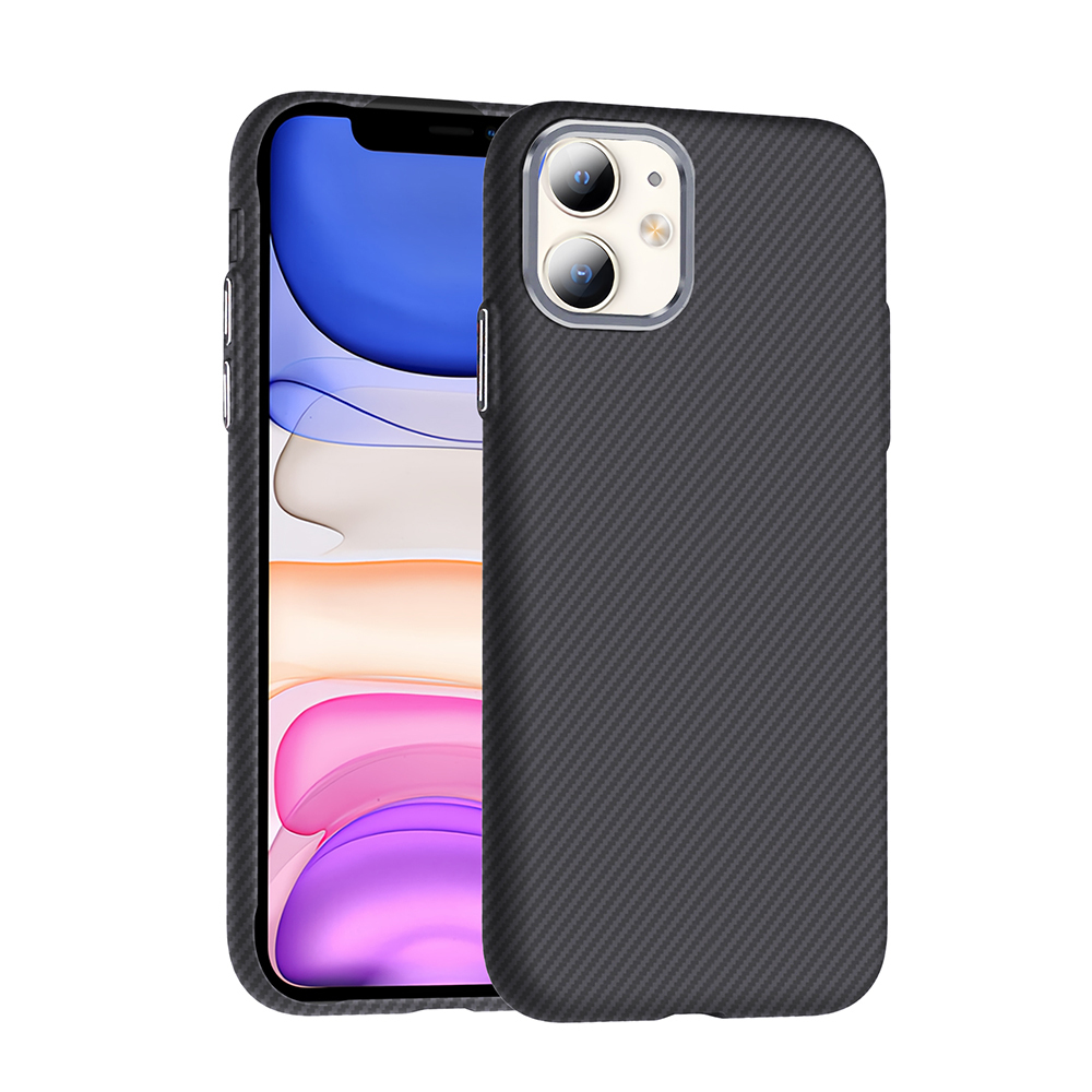Apple iPhone 11 Kılıf M-safe Şarj Özellikli Karbon Fiber Görünümlü Gros Kapak